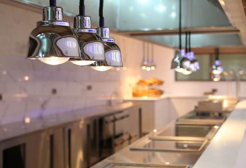 St George Beach Hotel & Spa Resort