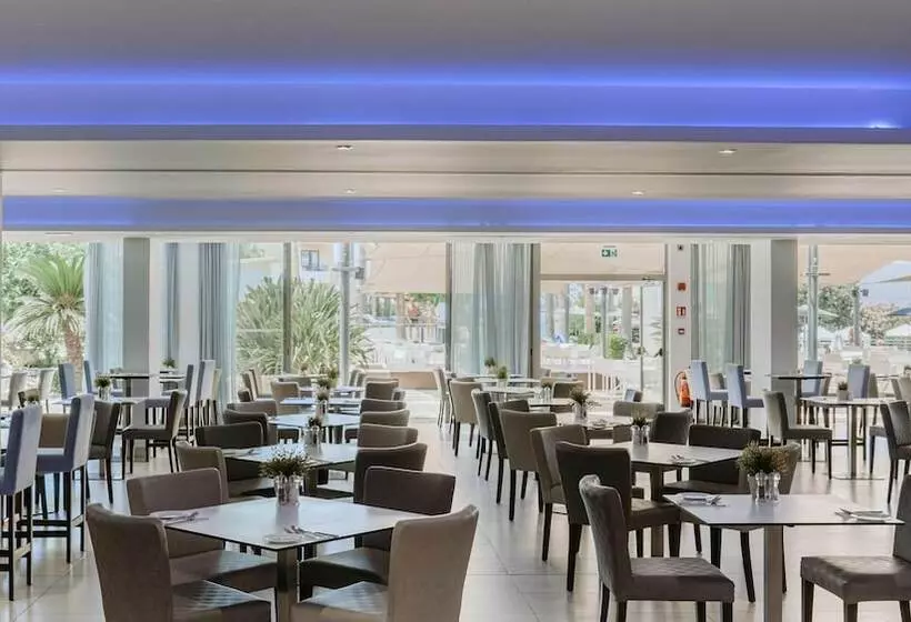 St George Beach Hotel & Spa Resort