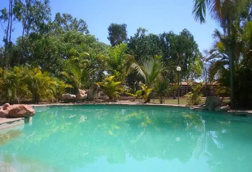 Territory Manor Motel & Caravan Park