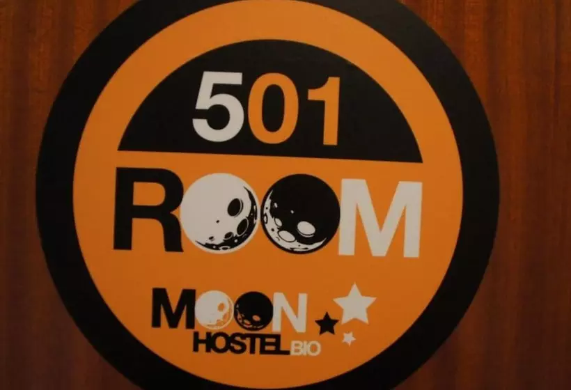 Moon Hostel Bio
