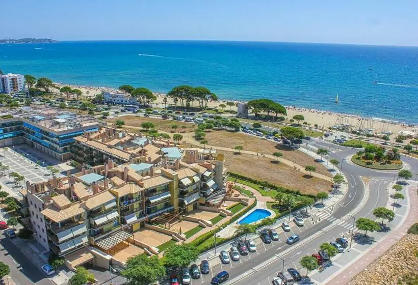 Ciutadella Litoral Only Families