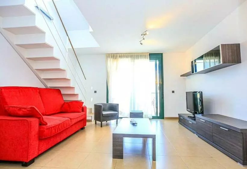 Ciutadella Litoral Only Families