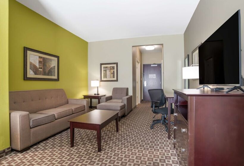 Отель Best Western Plus Chalmette