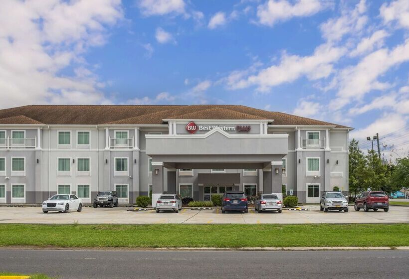 Отель Best Western Plus Chalmette
