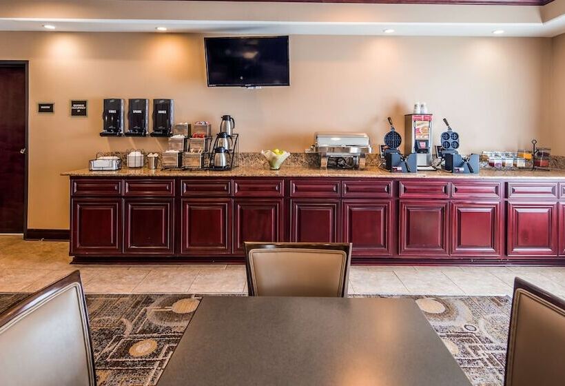 Отель Best Western Plus Chalmette