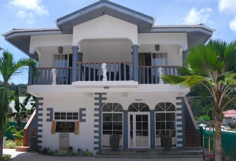 ホテル Chateau Sans Souci