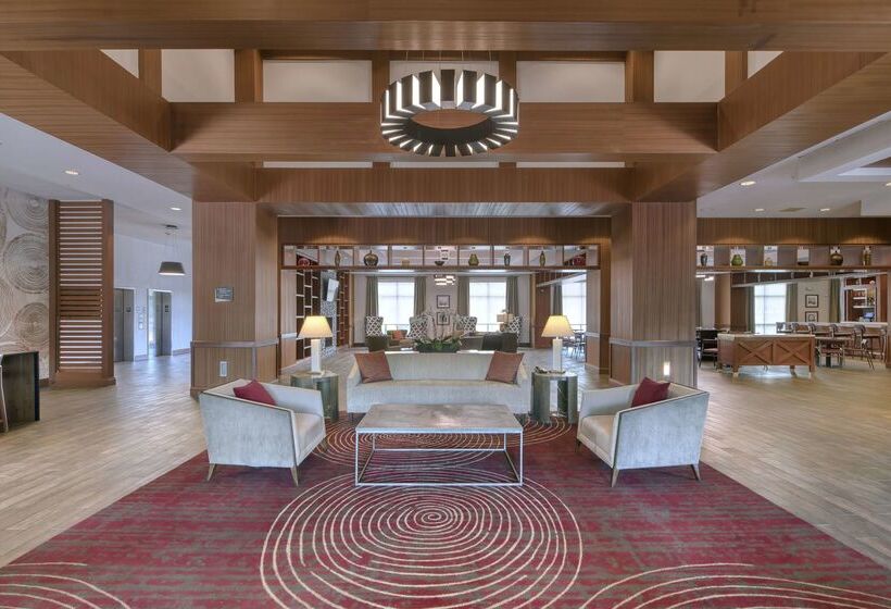 فندق Doubletree By Hilton Raleigh Cary