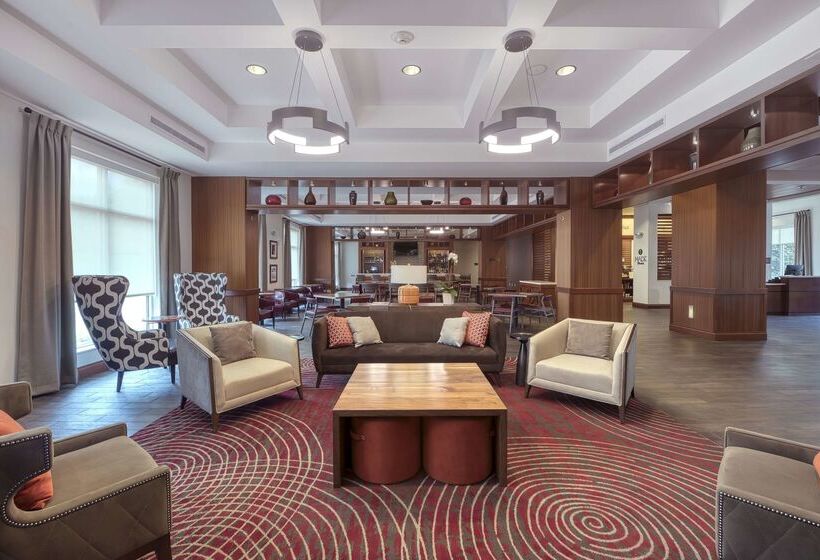 فندق Doubletree By Hilton Raleigh Cary