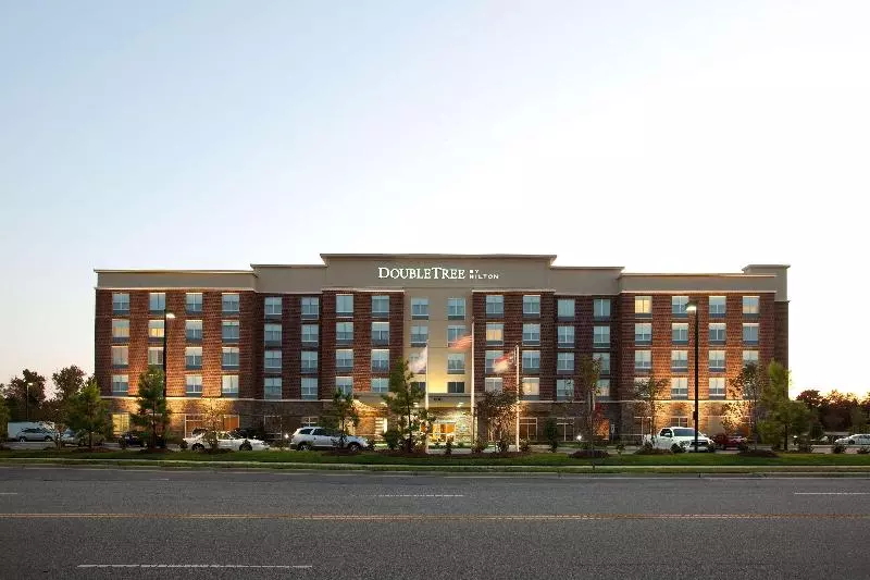 Hotel Doubletree By Hilton Raleigh Cary