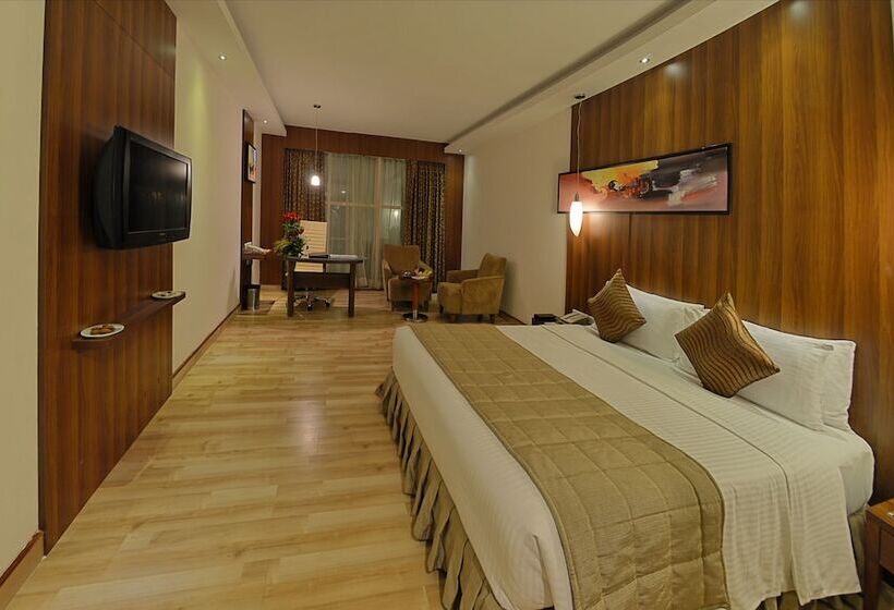 Hotel Gokulam Park  Coimbatore