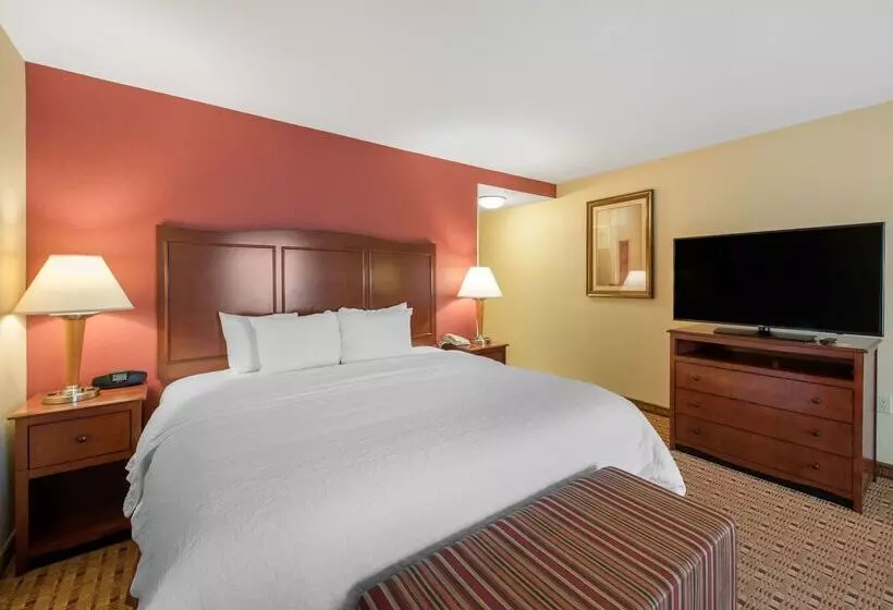 호텔 Hampton Inn & Suites Arcata