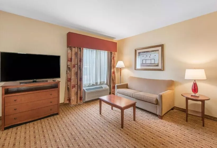 호텔 Hampton Inn & Suites Arcata