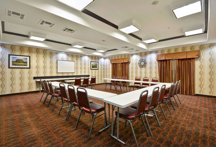 فندق Hampton Inn & Suites Brenham