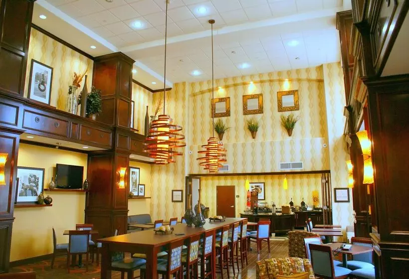 ホテル Hampton Inn & Suites Brenham