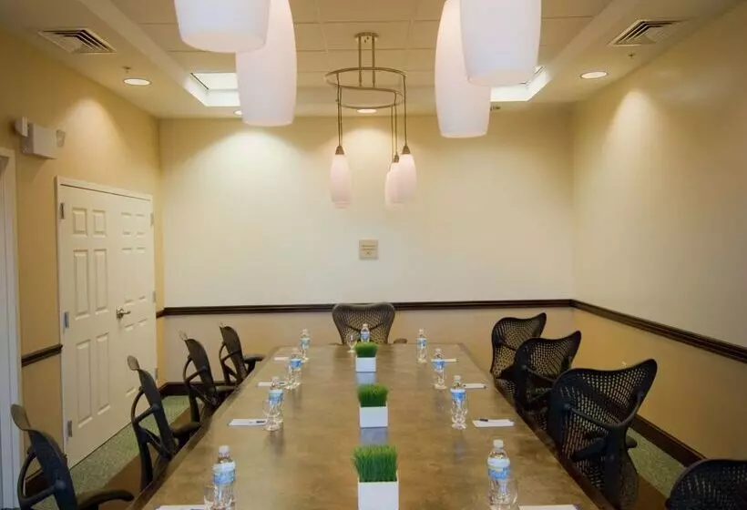 فندق Hilton Garden Inn Dulles North