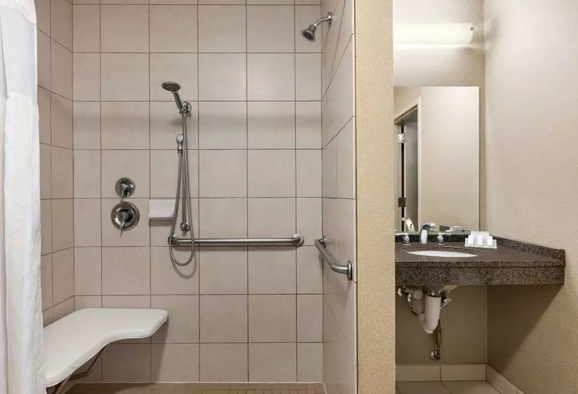 فندق Hilton Garden Inn Dulles North