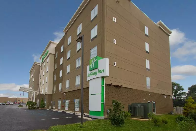 Отель Holiday Inn Christiansburg Blacksburg, An Ihg