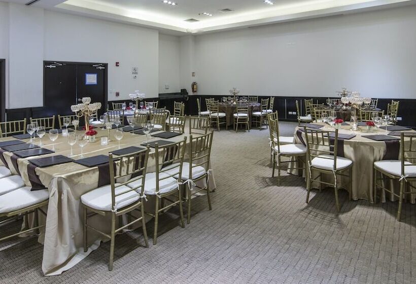 فندق Holiday Inn Express Guaymas, An Ihg