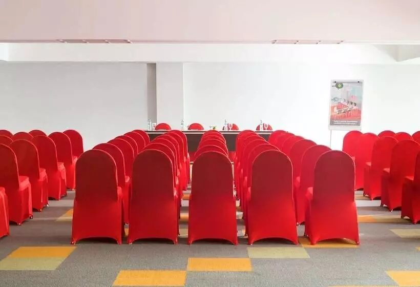 בית מלון כפרי Ibis Styles Bali Benoa