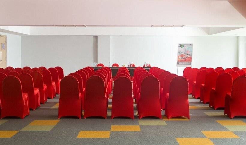 בית מלון כפרי Ibis Styles Bali Benoa