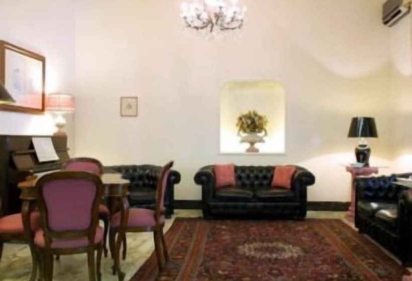 ホテル Mediterraneo