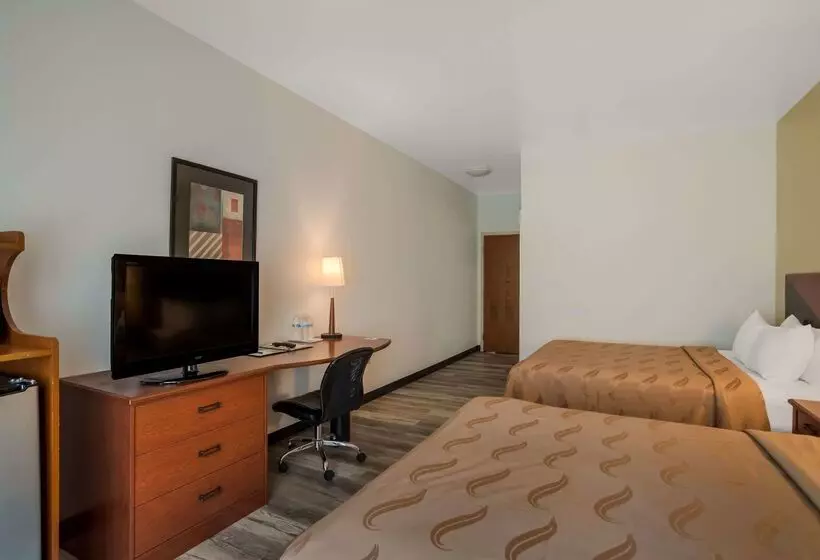 호텔 Quality Inn & Suites Chambersburg