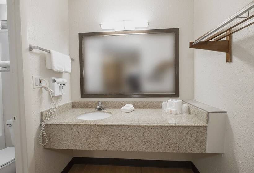 בית מלון כפרי Red Roof Inn Bishopville