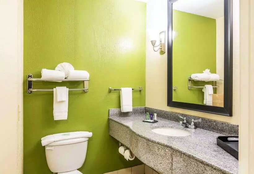 Отель Comfort Inn Emporia