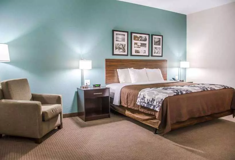 Отель Sleep Inn & Suites Center