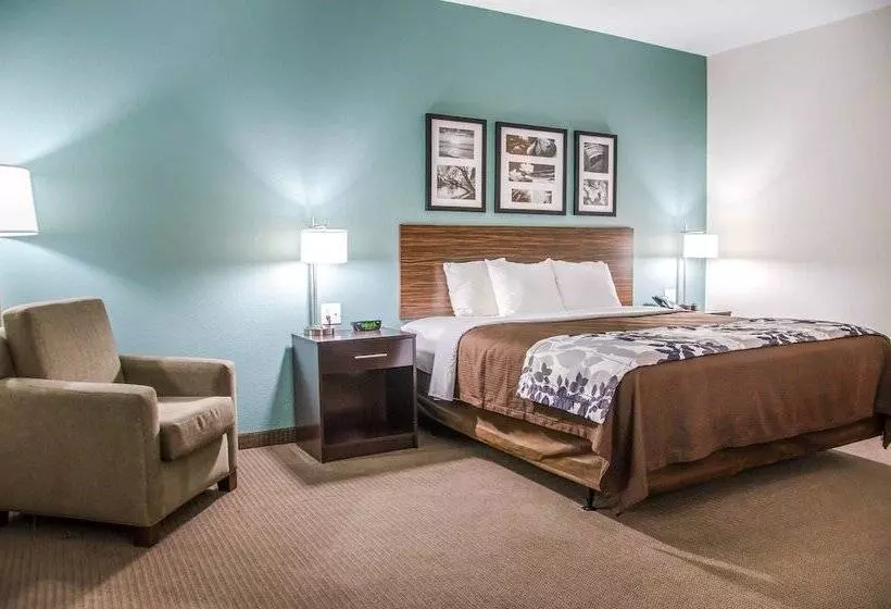 Отель Sleep Inn & Suites Center