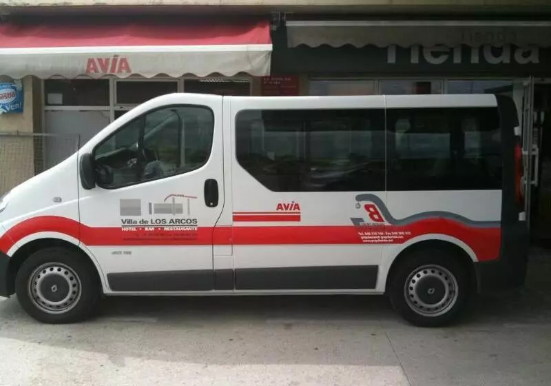 هتل Villa De Los Arcos