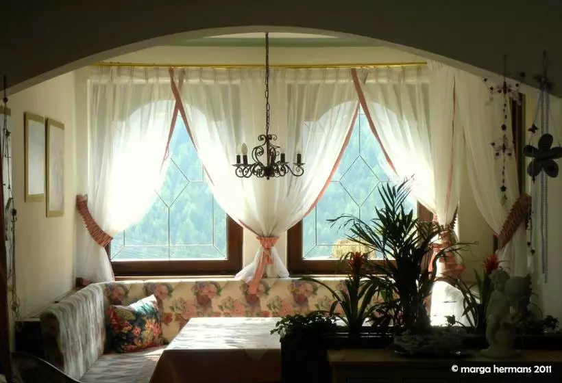 Отель White Mountain