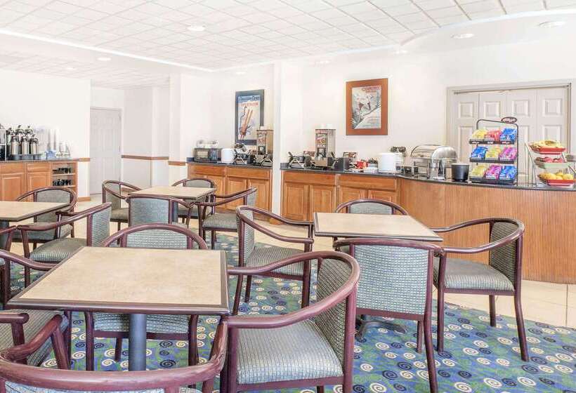 فندق Wingate By Wyndham Ellicottville