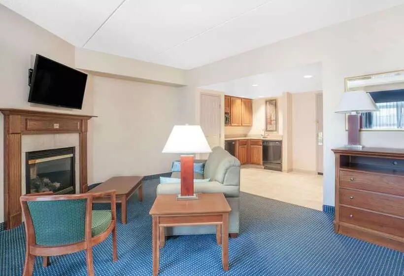 Otel Wingate By Wyndham Ellicottville