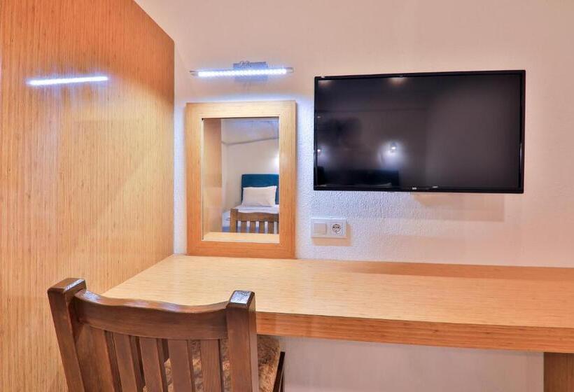 St. Nicholas Pension