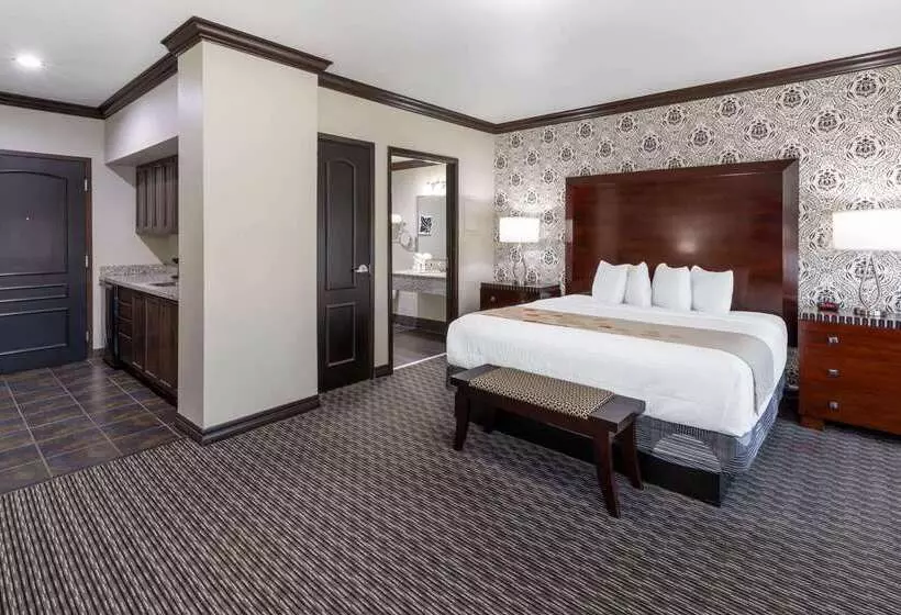 Hawthorn Suites By Wyndham Lubbock