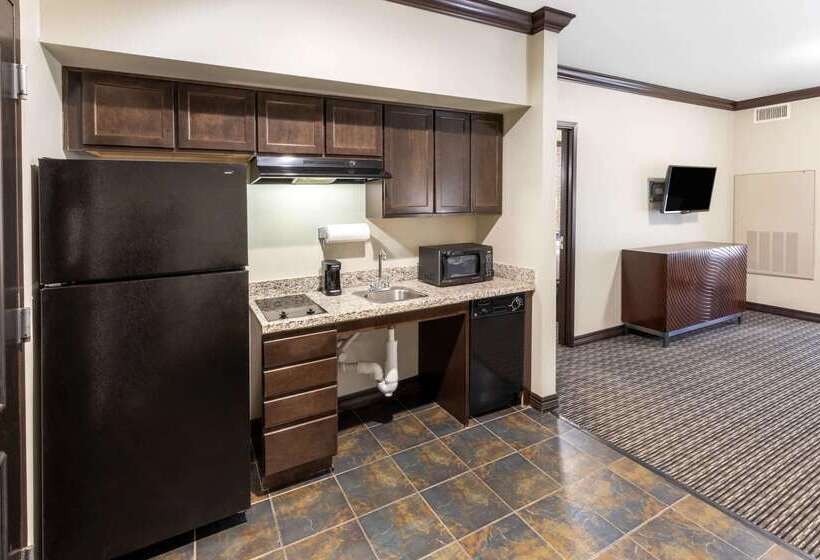 Hawthorn Suites By Wyndham Lubbock