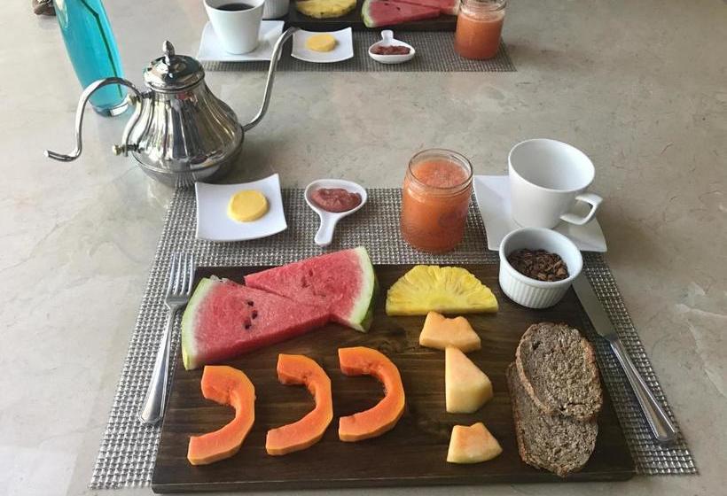 هتل Asclepios Wellness & Healing Retreat