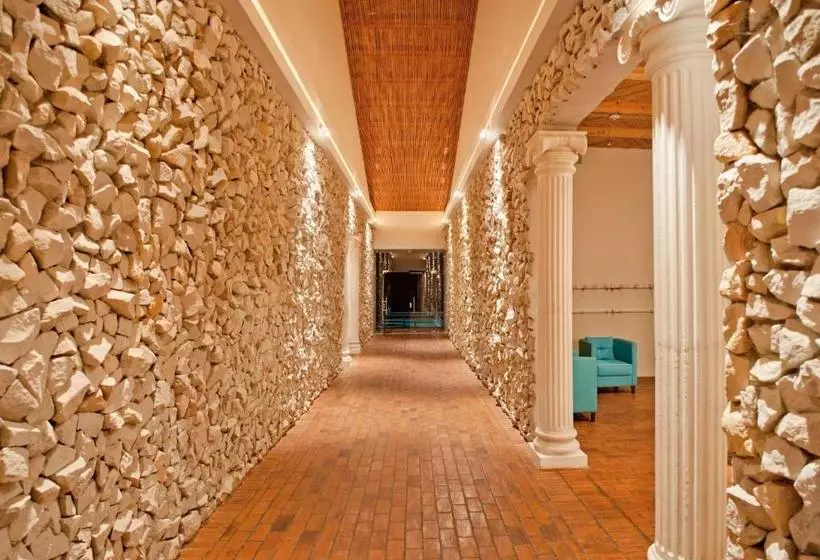 فندق Asclepios Wellness & Healing Retreat