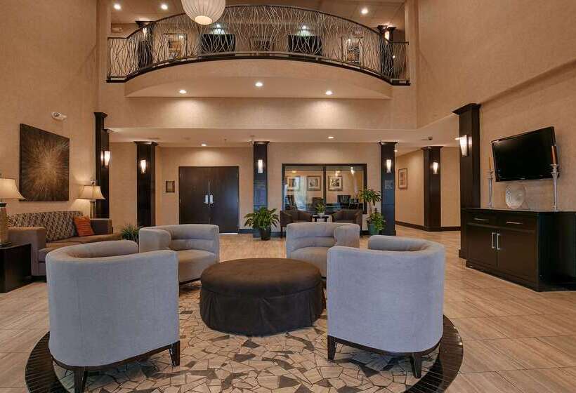 فندق Best Western Plus Lytle Inn And Suites