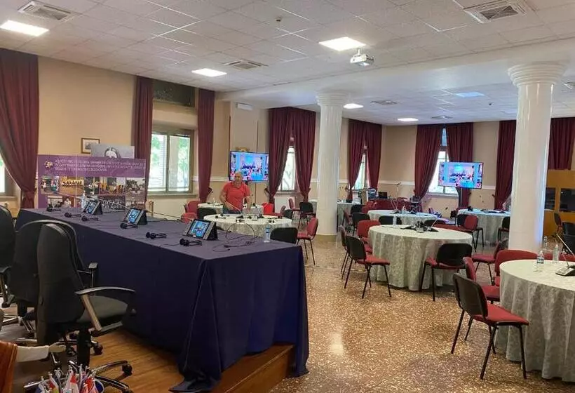 هتل Casa La Salle Roma Vaticano