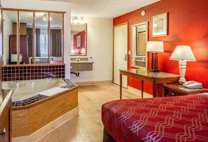 ホテル Econo Lodge Inn & Suites Madras