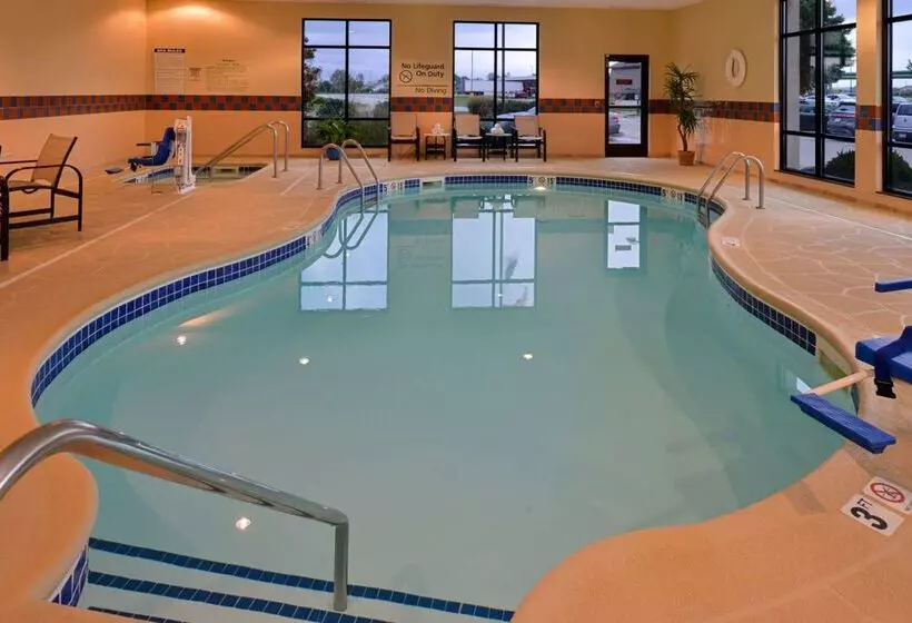 ホテル Hampton Inn By Hilton Lincoln