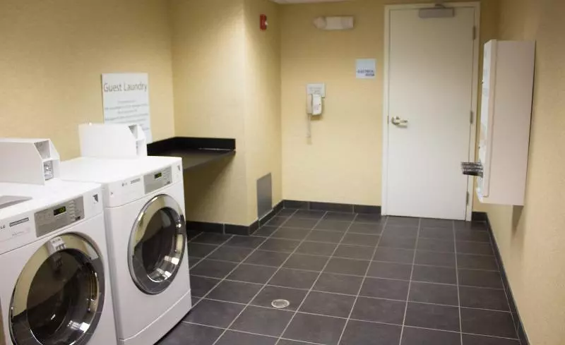 ホテル Holiday Inn Express West Jefferson, An Ihg