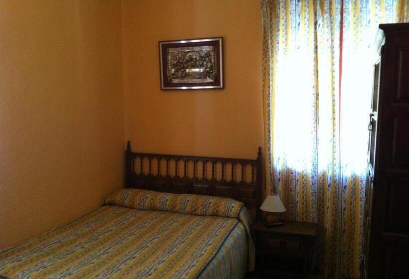 فندق Hostal Paracuellos