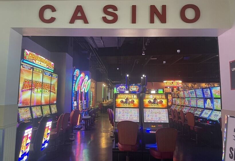 هتل Jefe At Ojos Locos