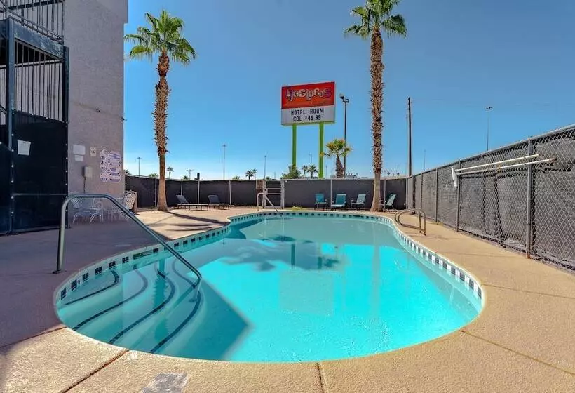 Hotel Jefe At Ojos Locos