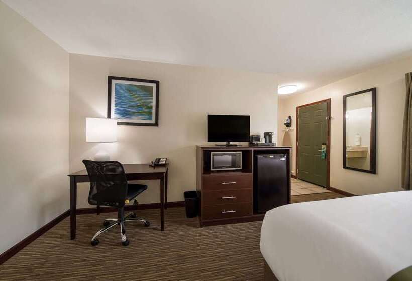 فندق Quality Inn