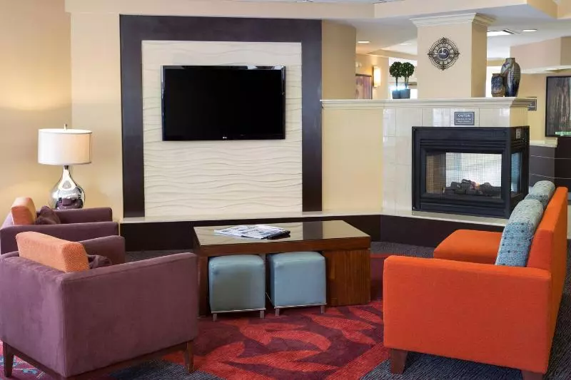 Отель Residence Inn By Marriott Fort Collins