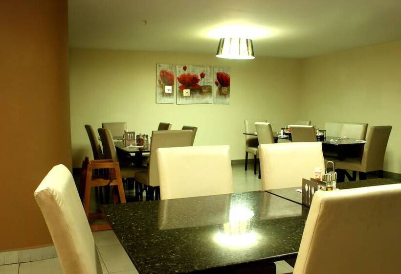 Отель Terranova